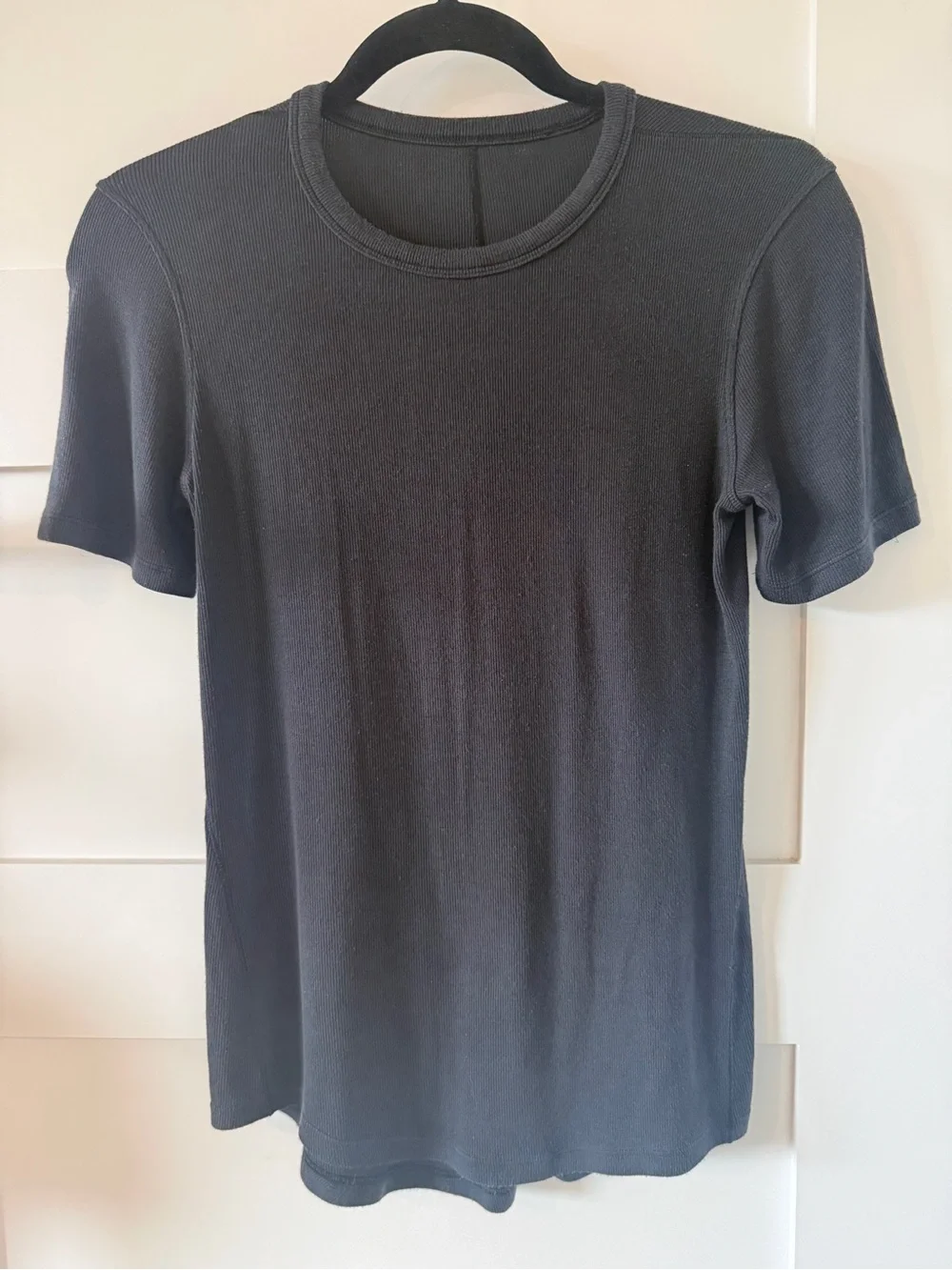 Lululemon Hold Tight Black Ribbed Short Sleeve Shirt Women’s